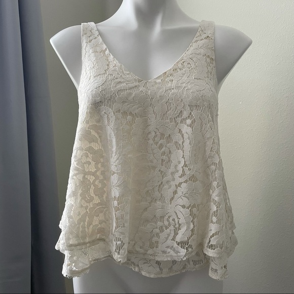Decree Women’s Lace Crop Top Size S - Picture 1 of 11